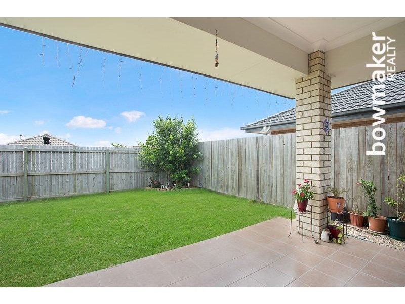 6 Williams Crescent, North Lakes QLD 4509