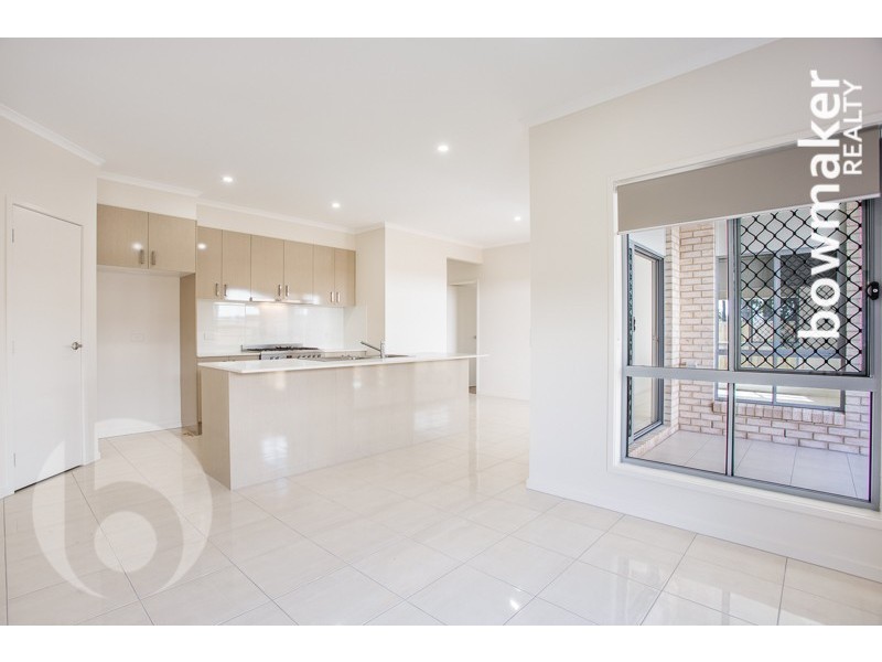 22 Shoreview Boulevard, Griffin QLD 4503