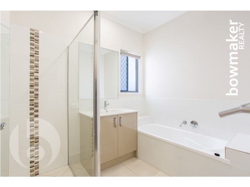 22 Shoreview Boulevard, Griffin QLD 4503