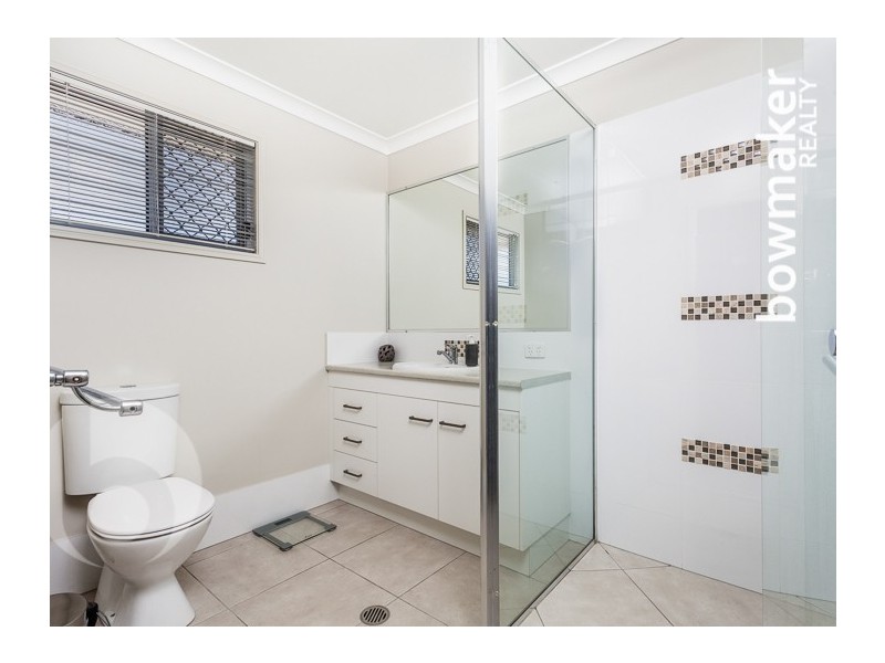 2/2 Hirsch Court, North Lakes QLD 4509