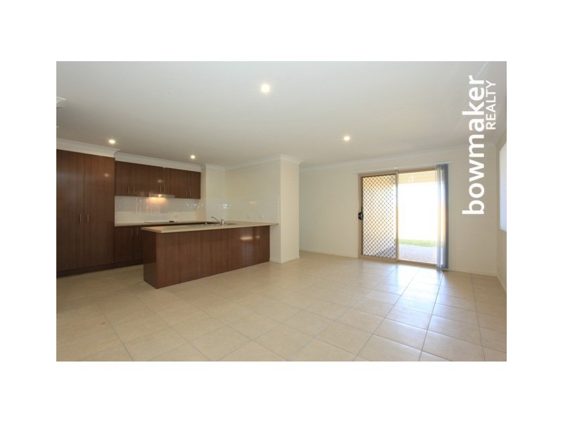 4 Kingfisher Street, Dakabin QLD 4503