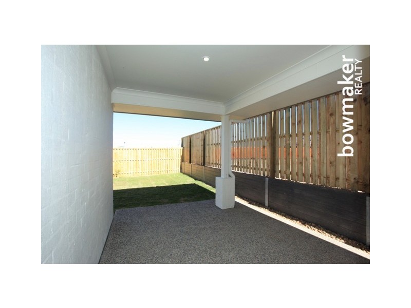 4 Kingfisher Street, Dakabin QLD 4503