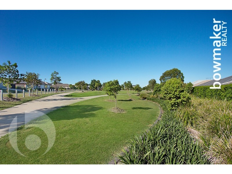 15 Merion Crescent, North Lakes QLD 4509