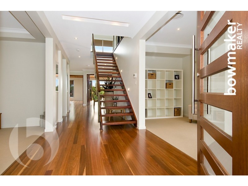 8 Moloney Place, North Lakes QLD 4509