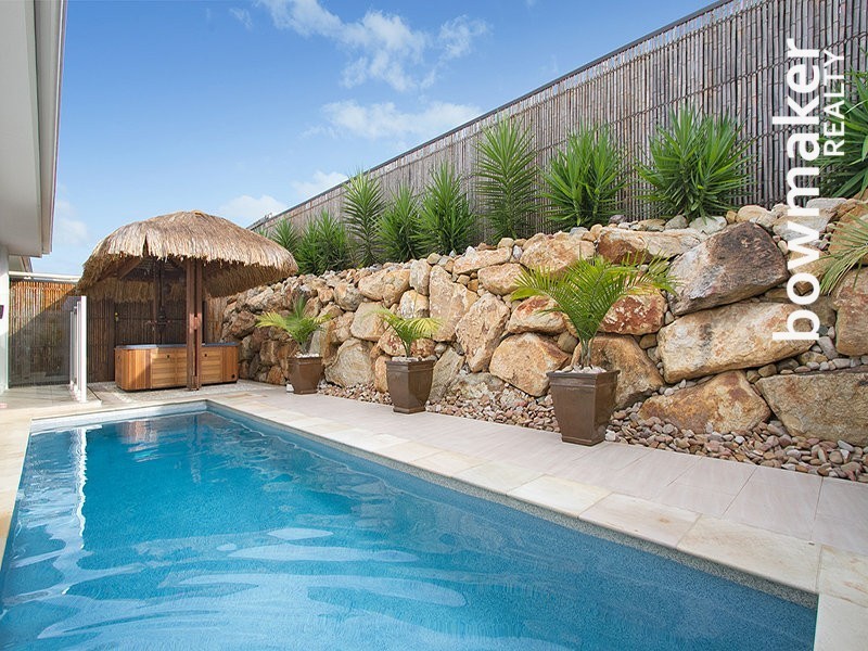 14 Cowen Terrace, North Lakes QLD 4509
