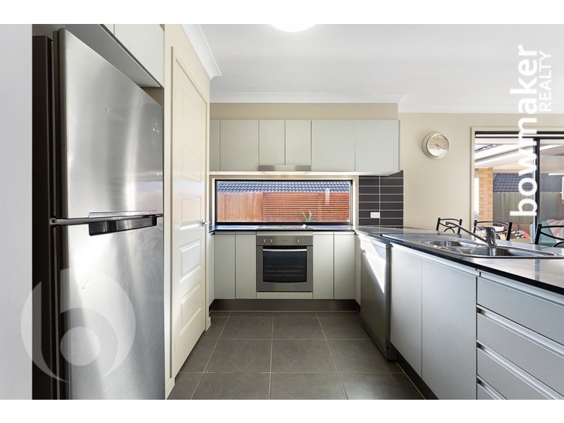 9 Nullarbor Circuit, North Lakes QLD 4509