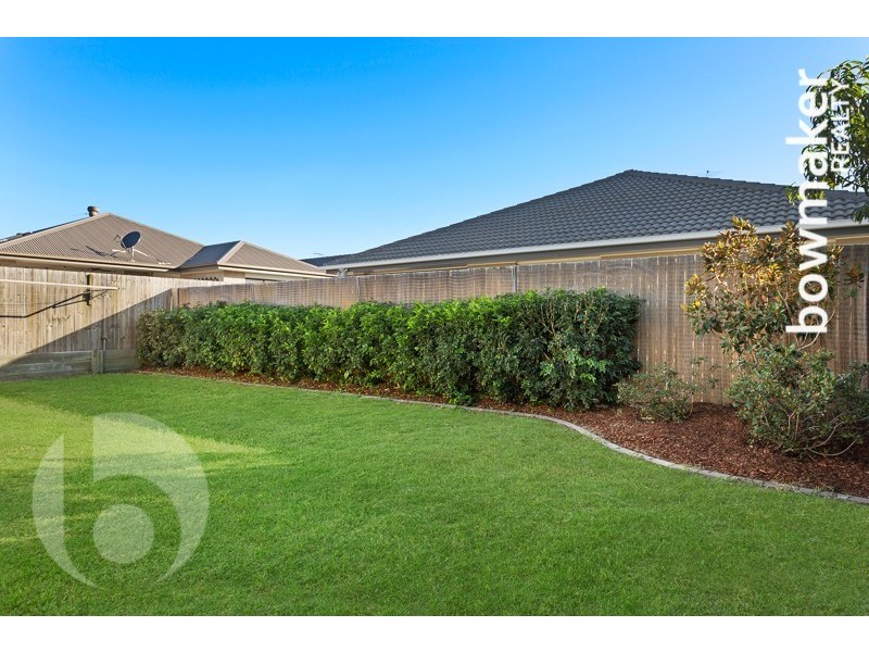 9 Nullarbor Circuit, North Lakes QLD 4509