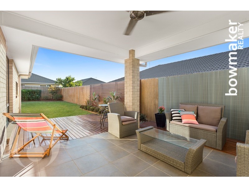 9 Nullarbor Circuit, North Lakes QLD 4509