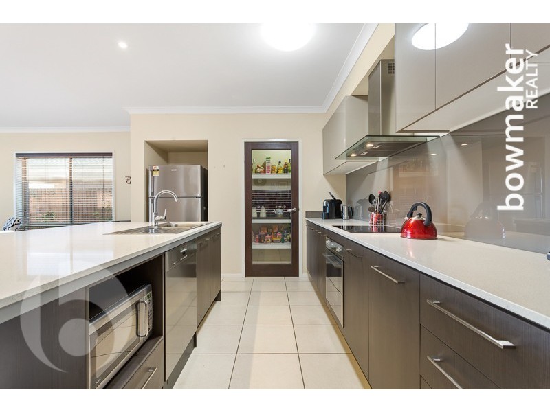 48 Denham Crescent, North Lakes QLD 4509