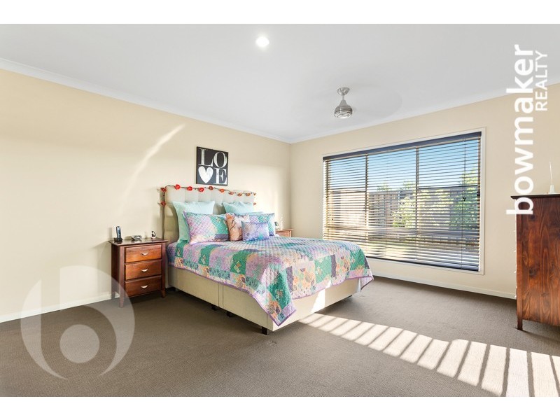 48 Denham Crescent, North Lakes QLD 4509