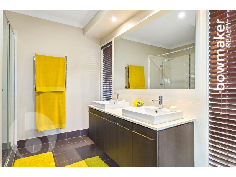 48 Denham Crescent, North Lakes QLD 4509