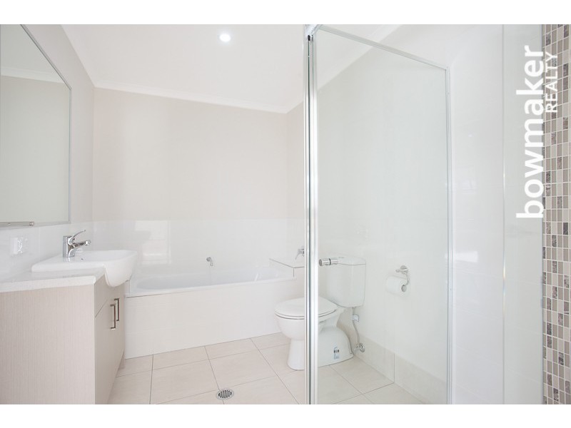 2/25 Fern Parade, Griffin QLD 4503