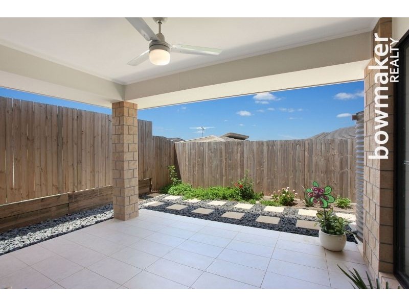 7 Madison Avenue, North Lakes QLD 4509