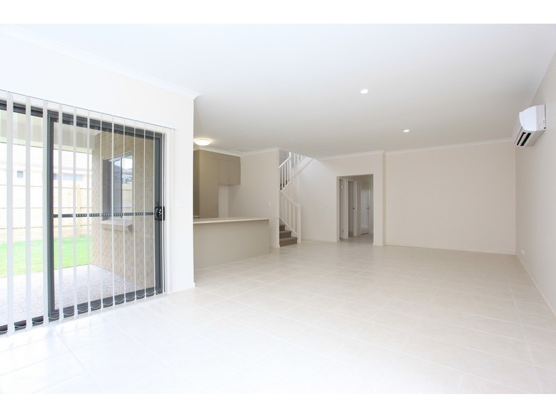 63 Astley Parade, North Lakes QLD 4509