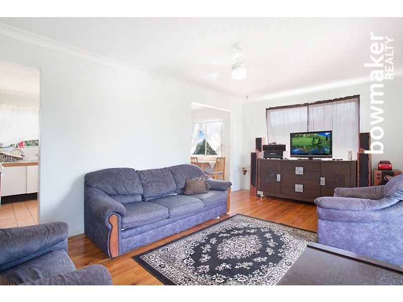 18 Azalea Court, Kallangur QLD 4503