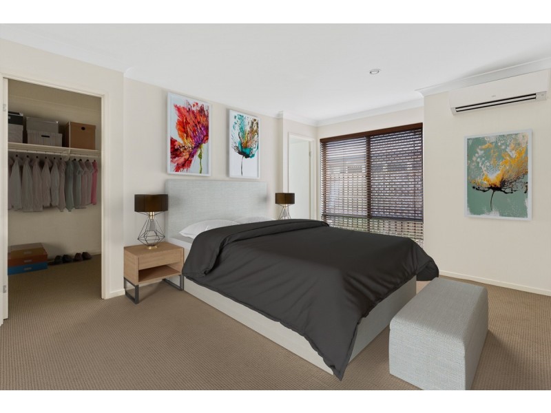 5 Caper White Court, Kallangur QLD 4503