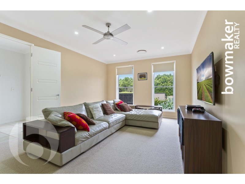 2 Nicklaus Parade, North Lakes QLD 4509