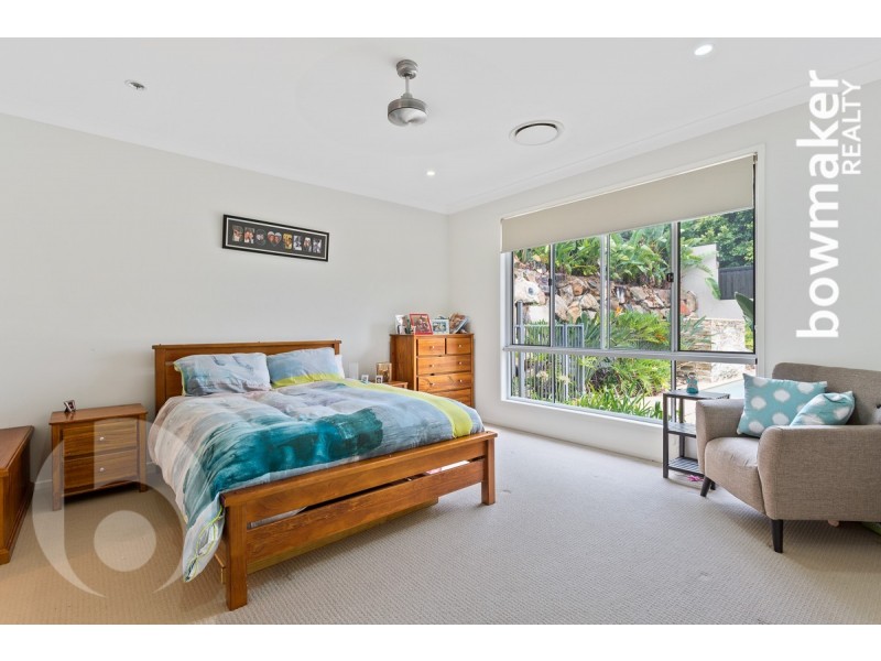 2 Nicklaus Parade, North Lakes QLD 4509