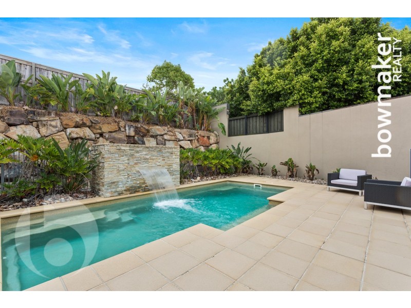 2 Nicklaus Parade, North Lakes QLD 4509