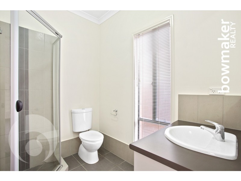 16 Freeman Street, North Lakes QLD 4509