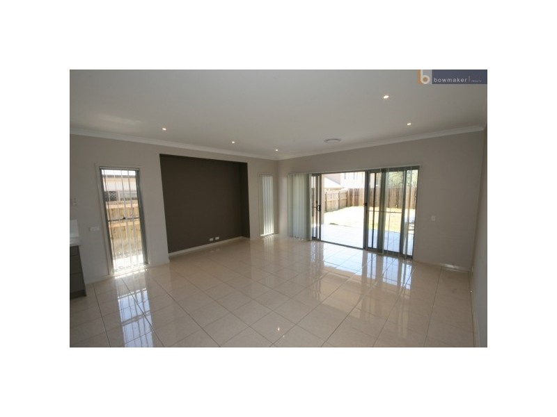 30 Wallaroo Circuit, North Lakes QLD 4509