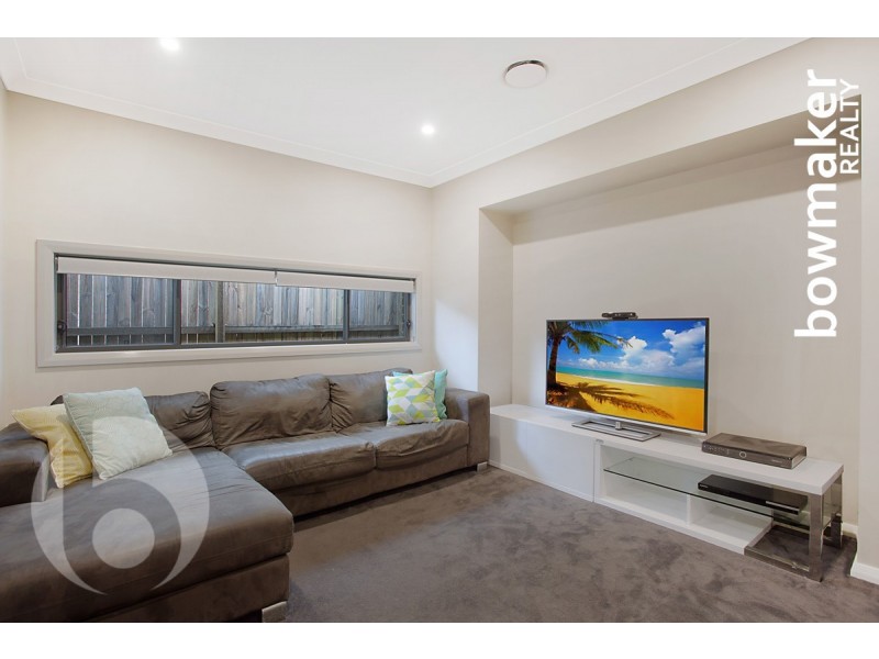 21 Edmund Circuit, North Lakes QLD 4509