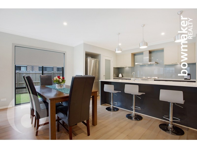 21 Edmund Circuit, North Lakes QLD 4509