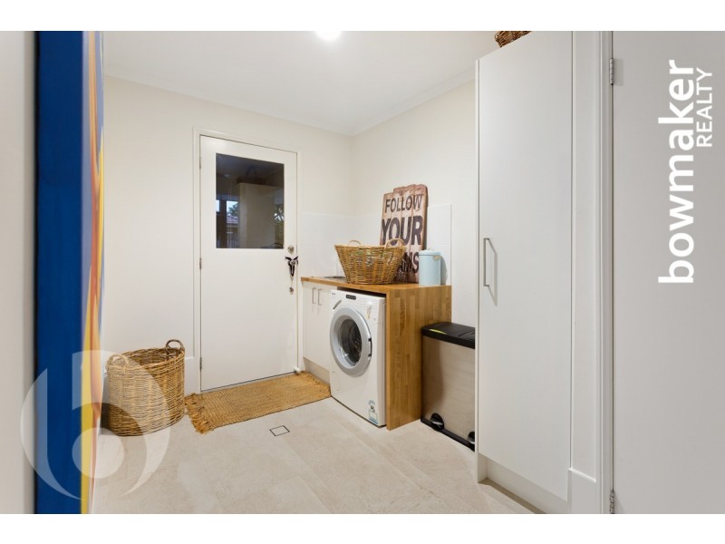 42 Alexandra Avenue, North Lakes QLD 4509