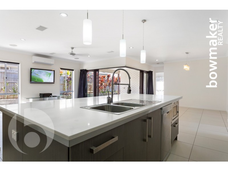 2 Yarrow Circuit, Griffin QLD 4503