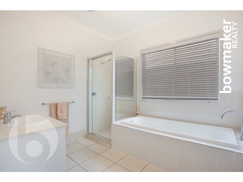 4 Forrestal Circuit, North Lakes QLD 4509