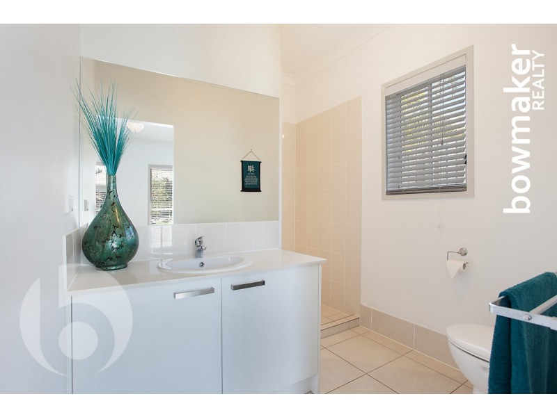 4 Forrestal Circuit, North Lakes QLD 4509