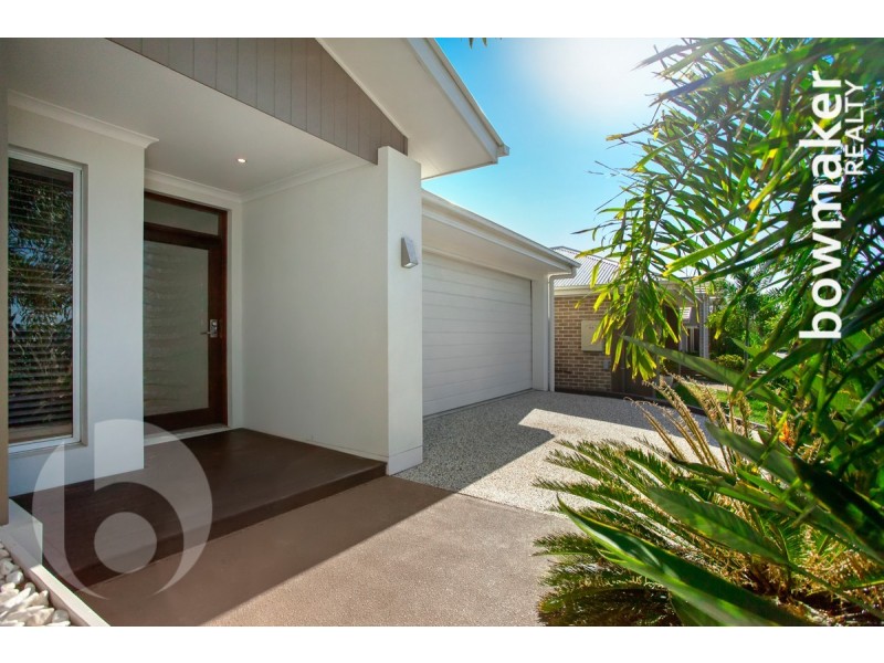 14 Cowen Terrace, North Lakes QLD 4509