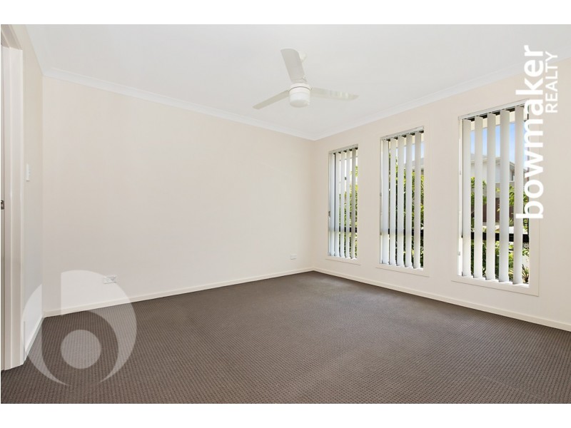10 Dunes Crescent, North Lakes QLD 4509