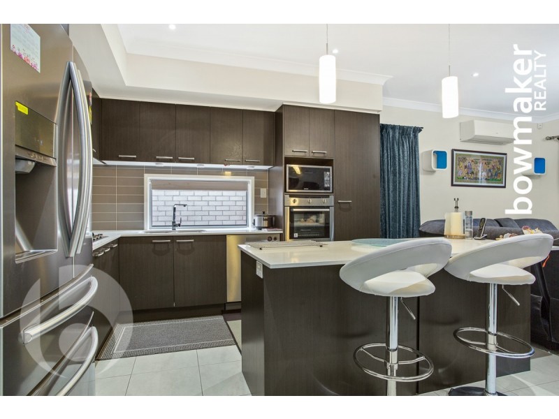 5 Ravensbourne Crescent, North Lakes QLD 4509