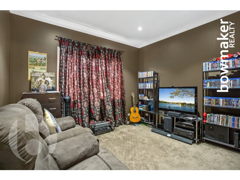 5 Ravensbourne Crescent, North Lakes QLD 4509