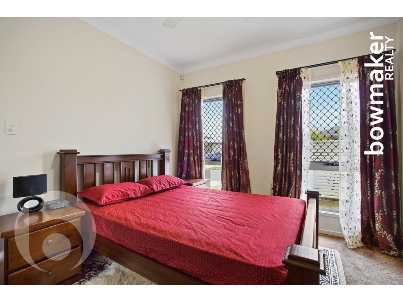 5 Ravensbourne Crescent, North Lakes QLD 4509