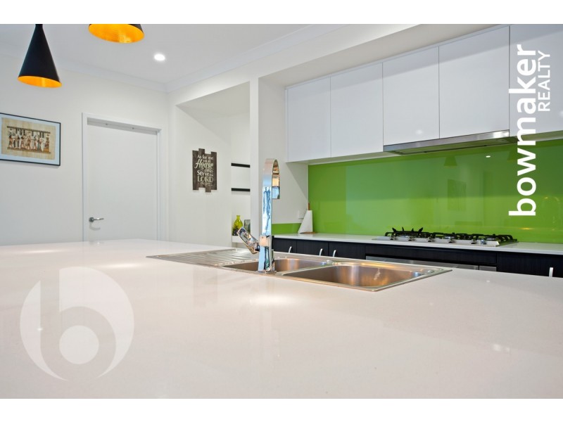 97 Cowen Terrace, North Lakes QLD 4509
