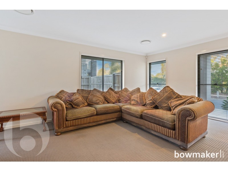 42 Nicklaus Parade, North Lakes QLD 4509