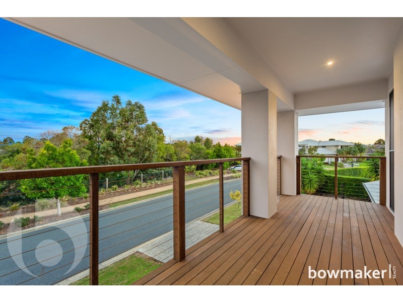 42 Nicklaus Parade, North Lakes QLD 4509
