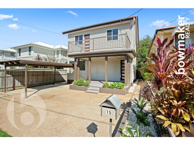 15 Griffith Road, Scarborough QLD 4020