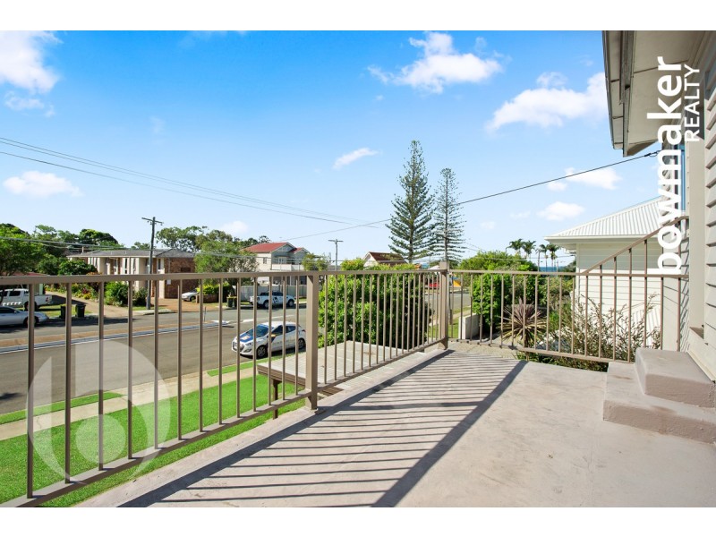 15 Griffith Road, Scarborough QLD 4020