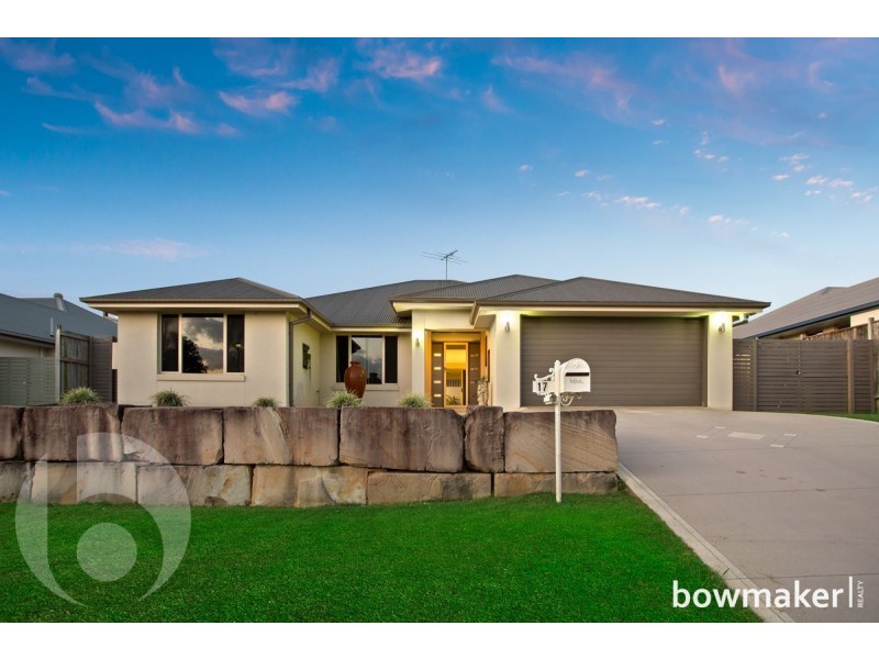 17 Clearwater Crescent, Murrumba Downs QLD 4503
