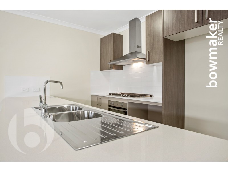 83 Ravensbourne Crescent, North Lakes QLD 4509