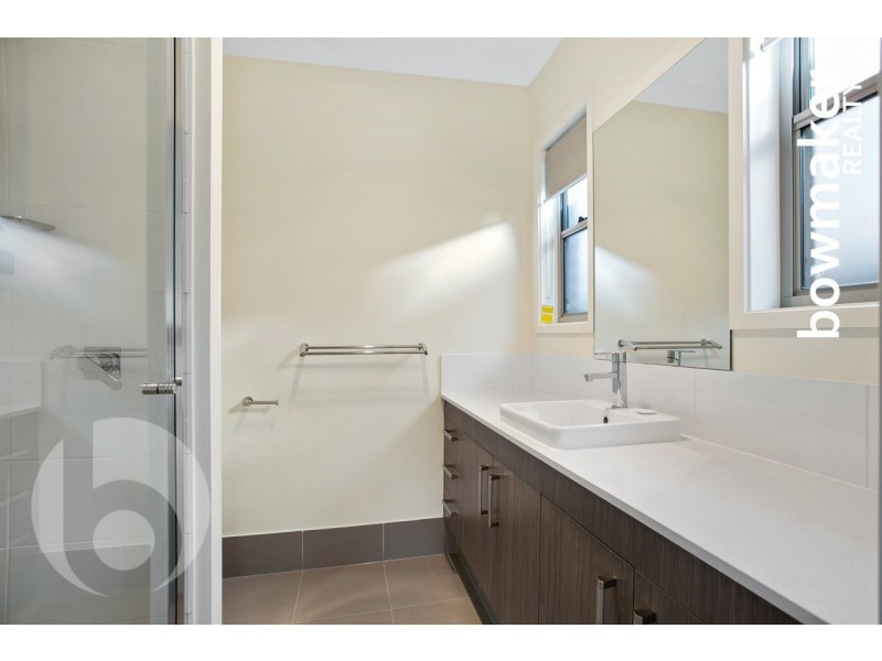 83 Ravensbourne Crescent, North Lakes QLD 4509