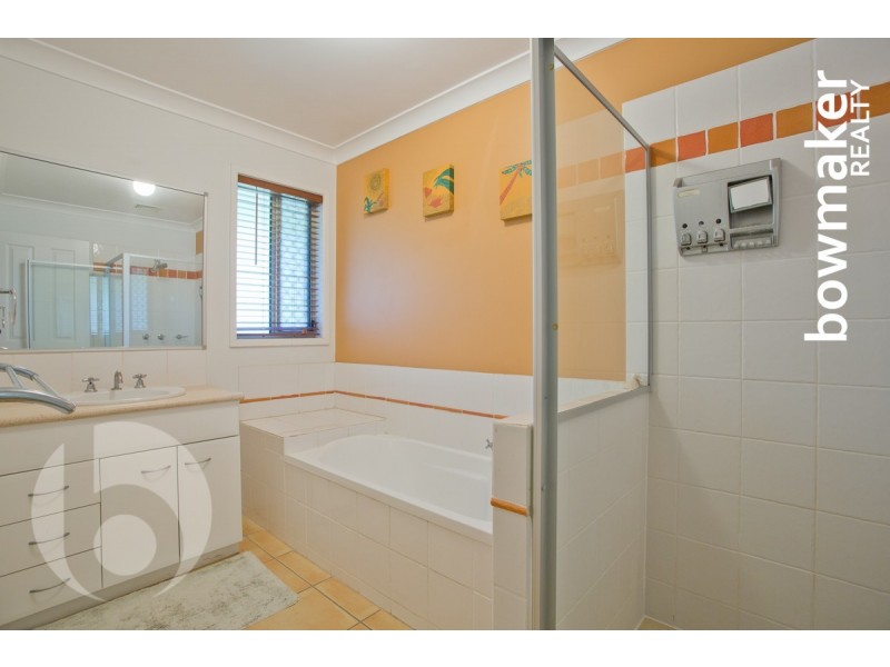 8 Copper Crescent, Griffin QLD 4503