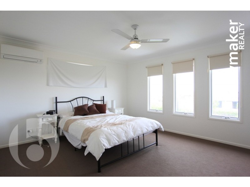 40 Mackintosh Drive, North Lakes QLD 4509