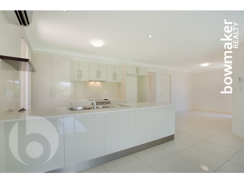 16 Kingdom Circuit, North Lakes QLD 4509
