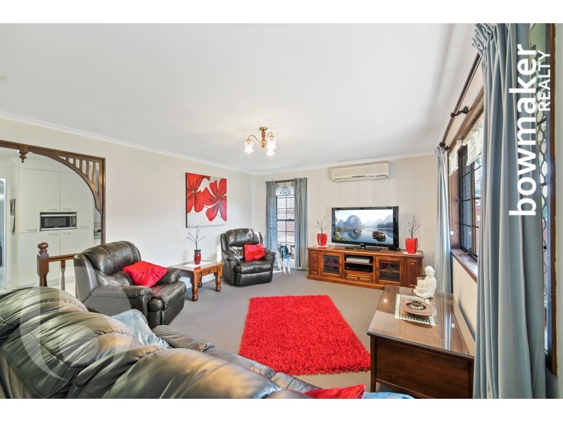 53 Arrakune Crescent, Kallangur QLD 4503