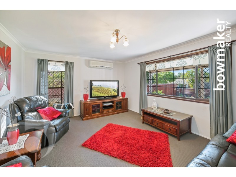 53 Arrakune Crescent, Kallangur QLD 4503