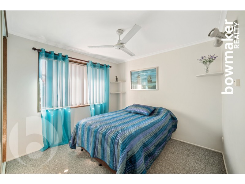 53 Arrakune Crescent, Kallangur QLD 4503